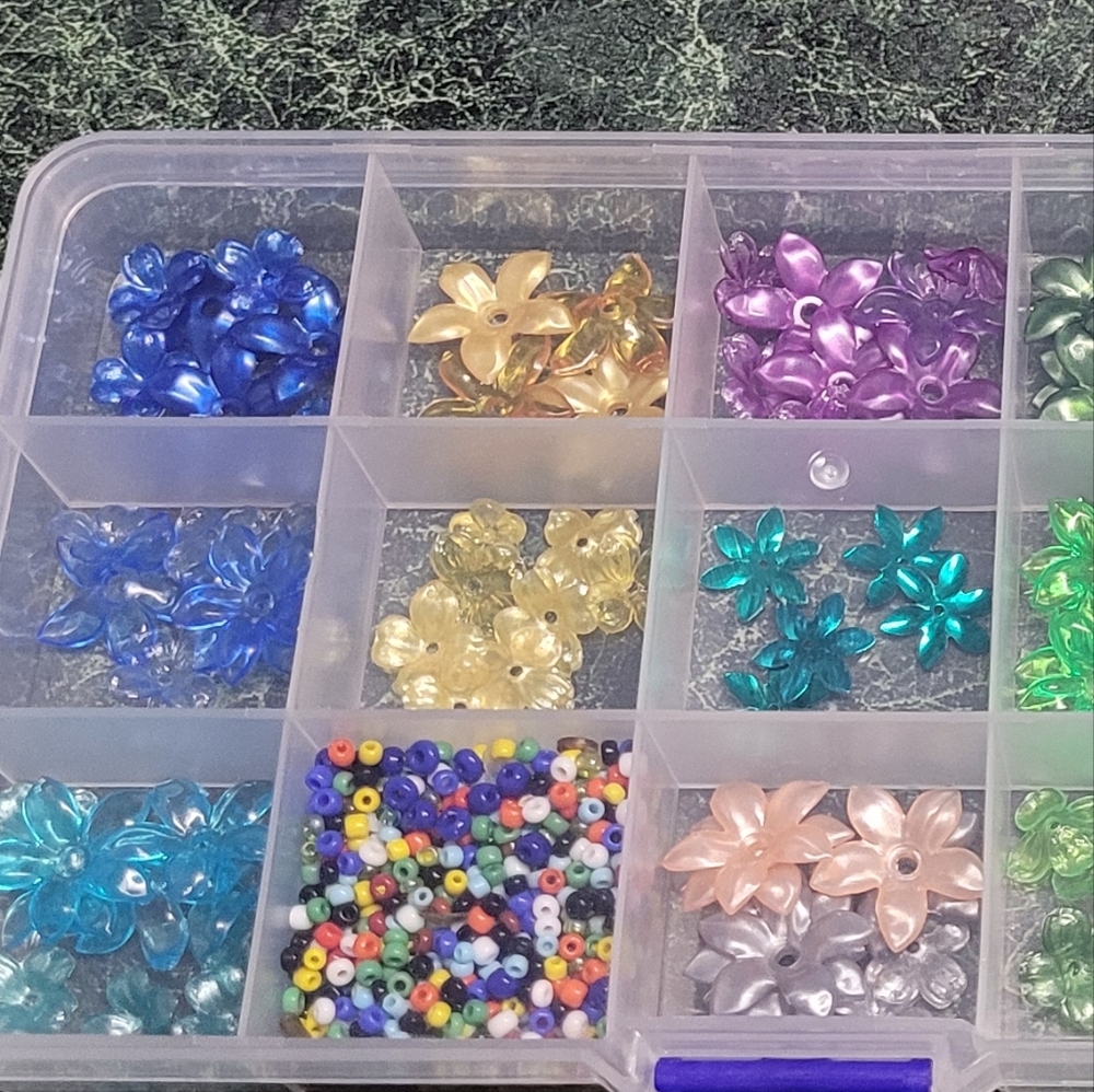 Assorted Flower Bead Collection - Picture 8 of 14